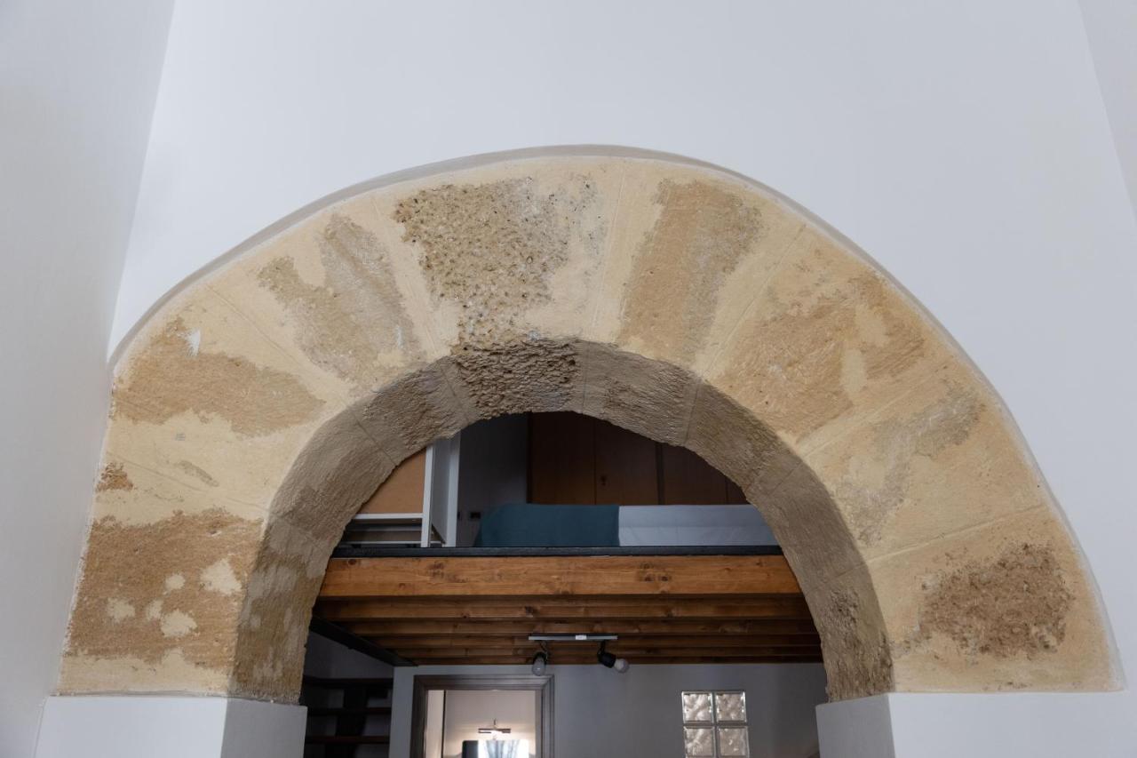 La Casa Del Cacciatore - Alloggio Con Terrazzo Apartment Palermo Ngoại thất bức ảnh