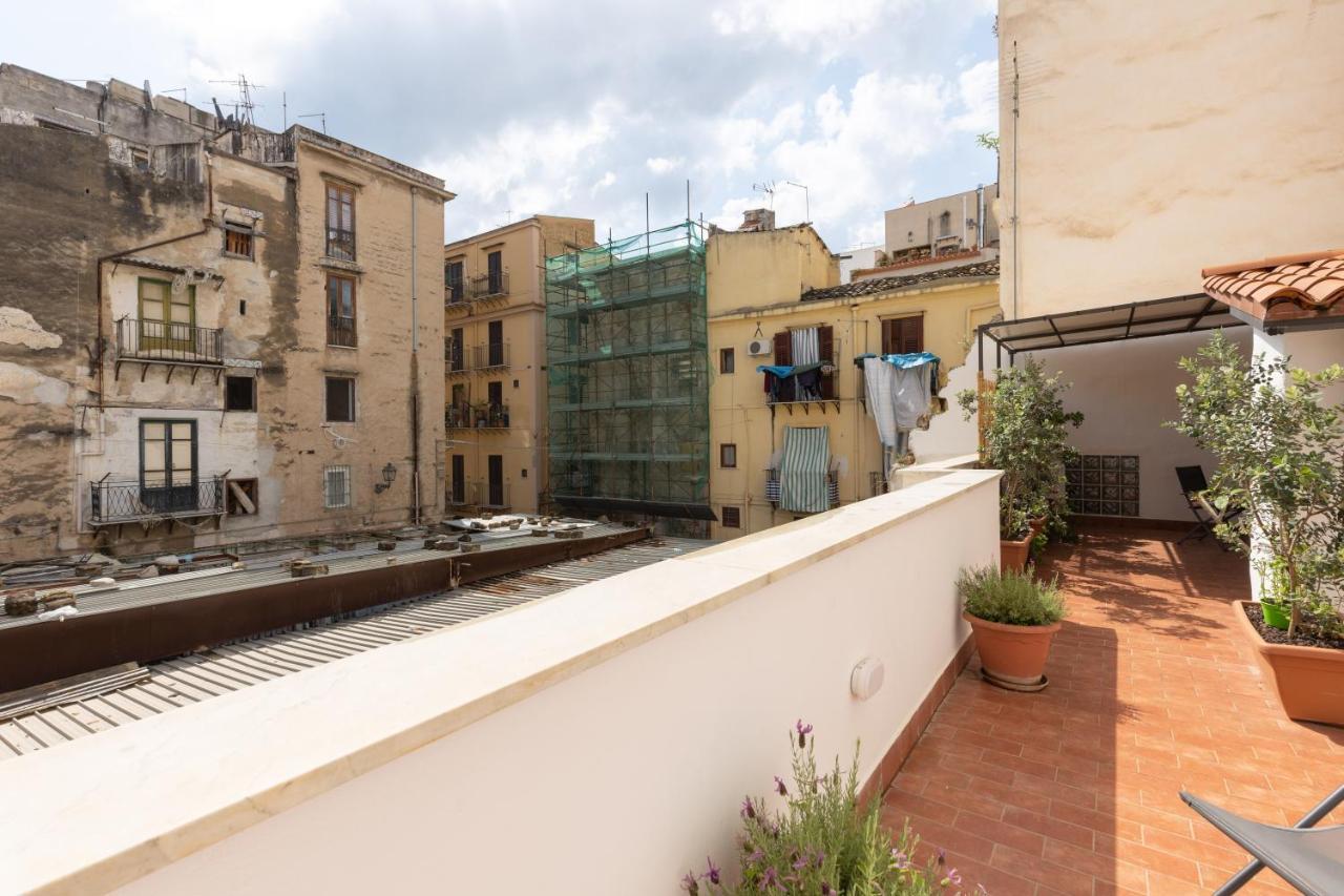 La Casa Del Cacciatore - Alloggio Con Terrazzo Apartment Palermo Ngoại thất bức ảnh