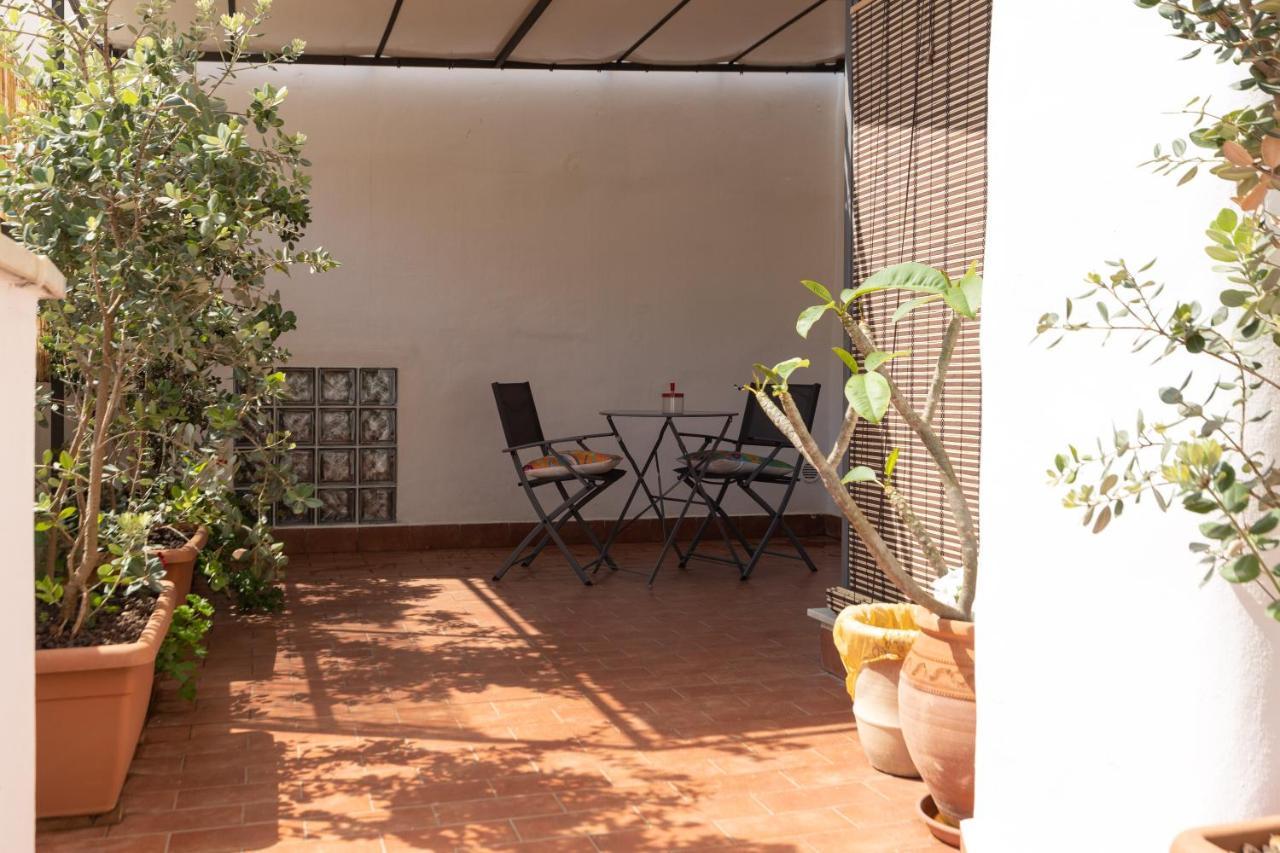 La Casa Del Cacciatore - Alloggio Con Terrazzo Apartment Palermo Ngoại thất bức ảnh